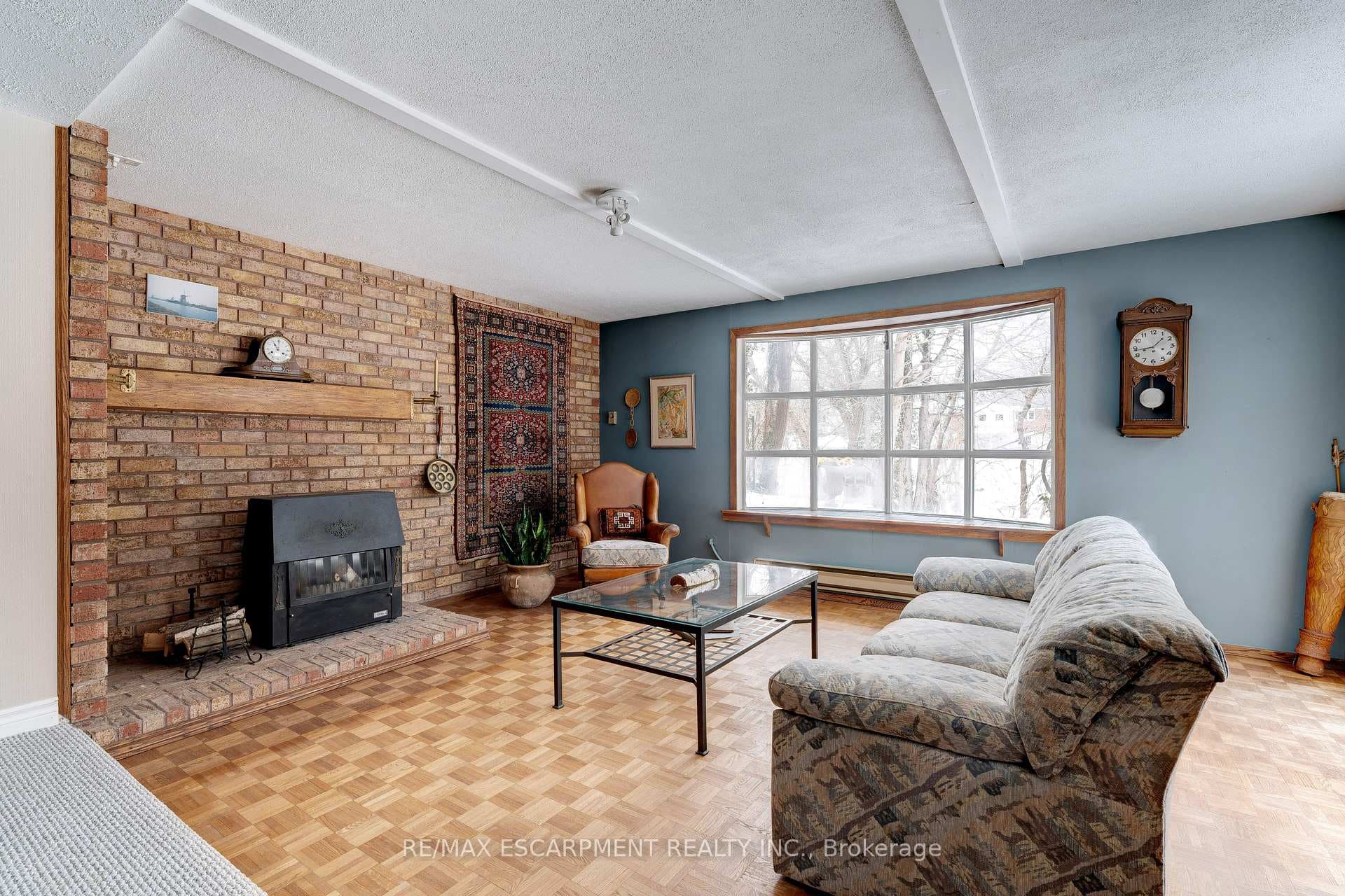 847 FOREST GLEN Avenue photo 35