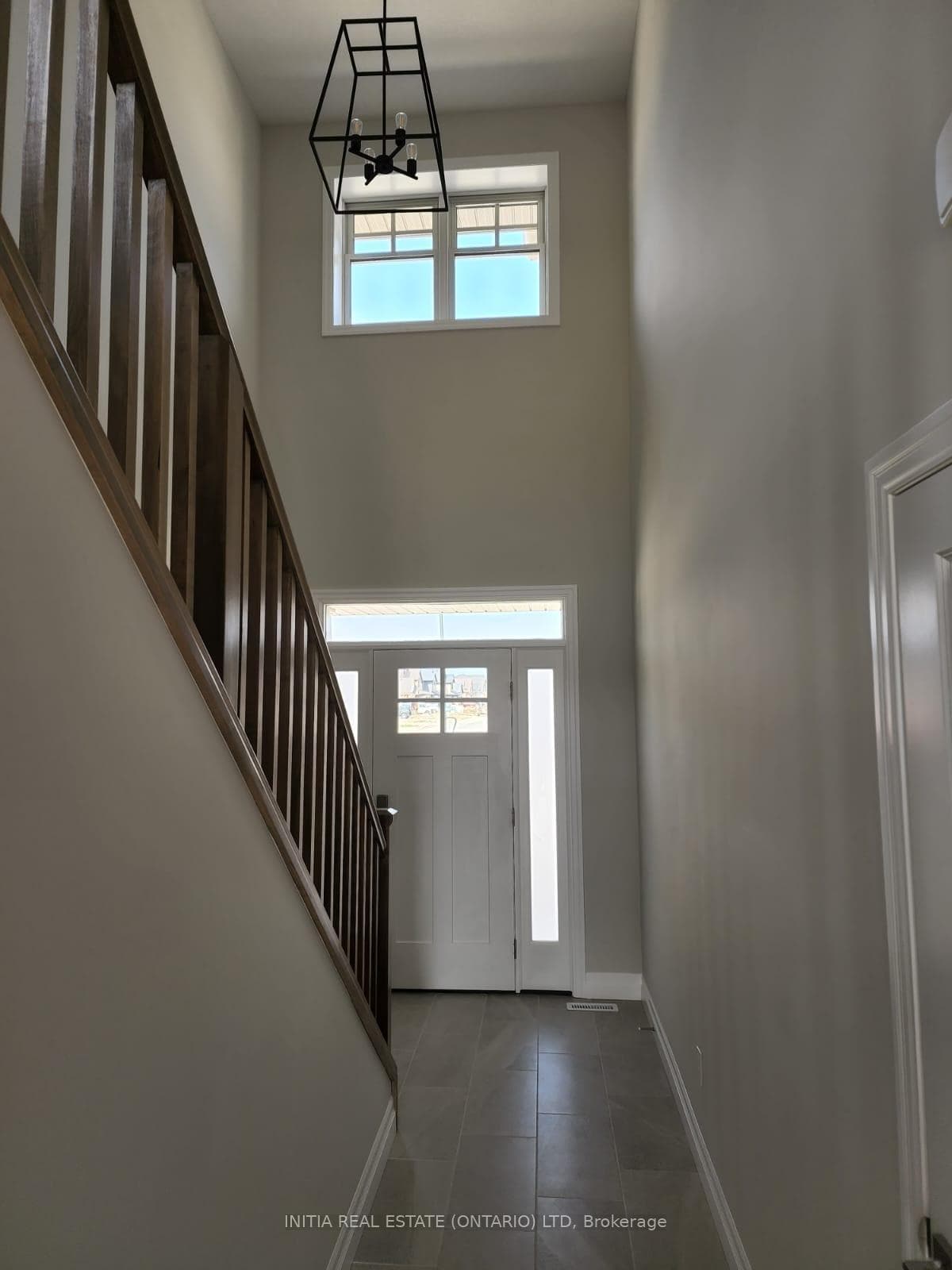 119 Renaissance Drive photo 19