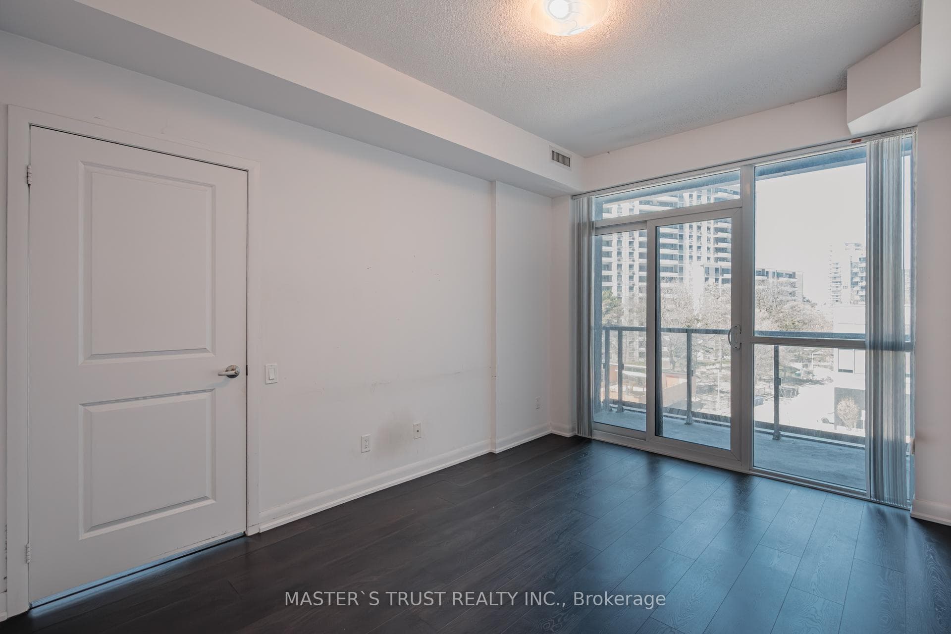 5168 Yonge Street Unit 217 photo 12