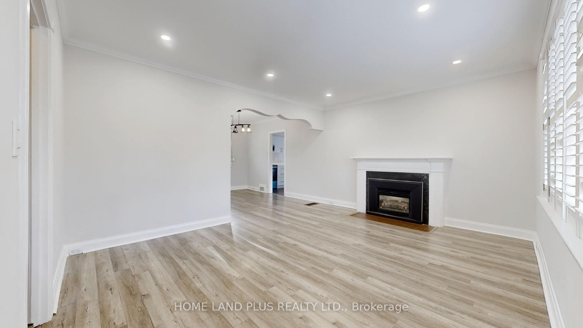 257 Joicey Boulevard photo 6