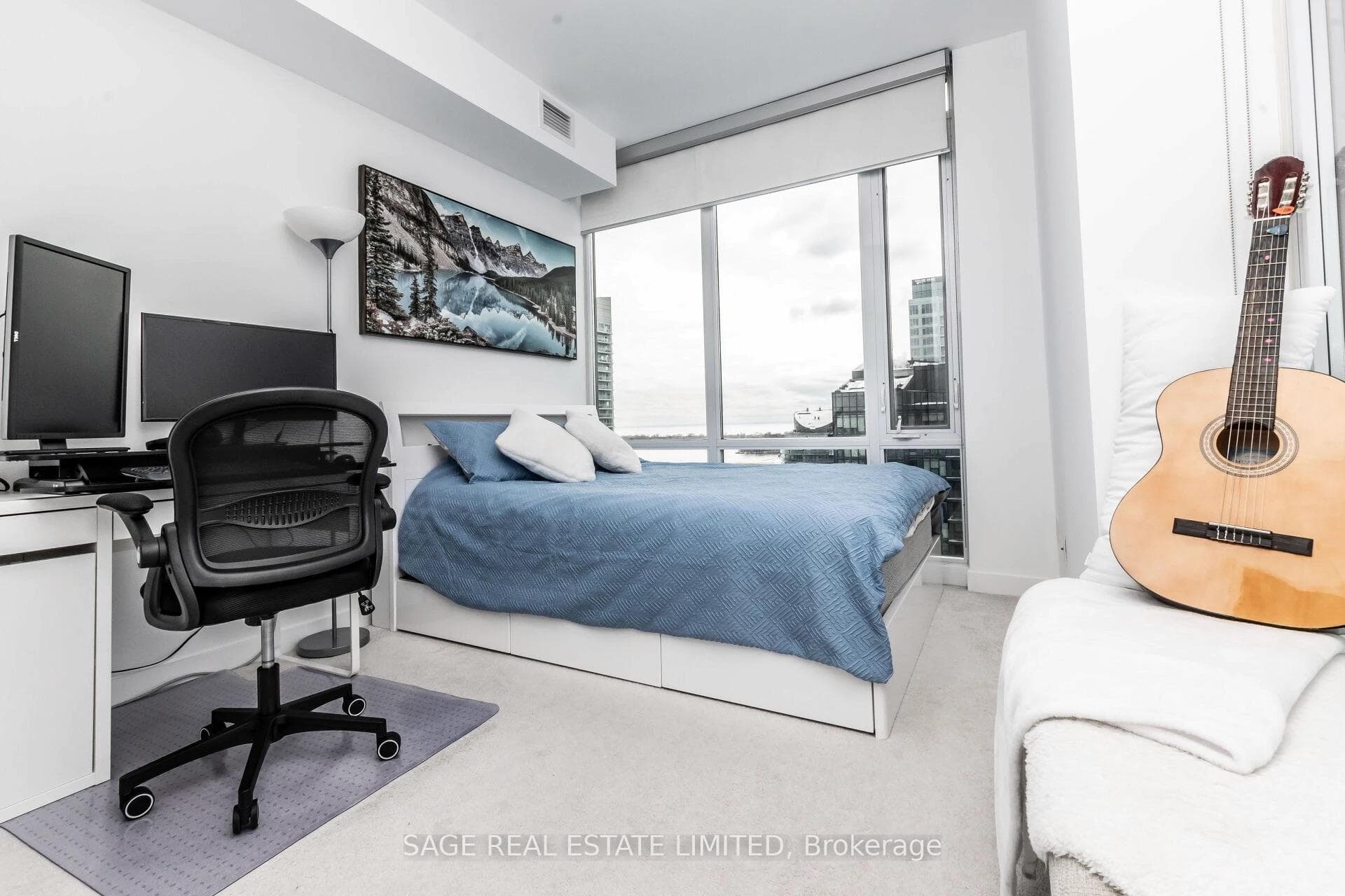 170 Fort York Boulevard Unit 2811 photo 16