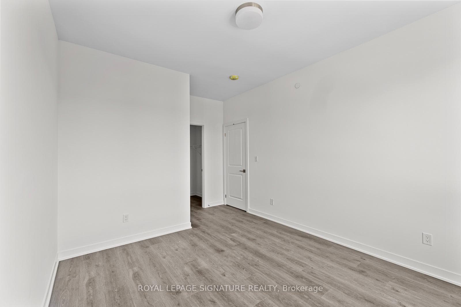 4035 Hickory Drive Unit 11 photo 12