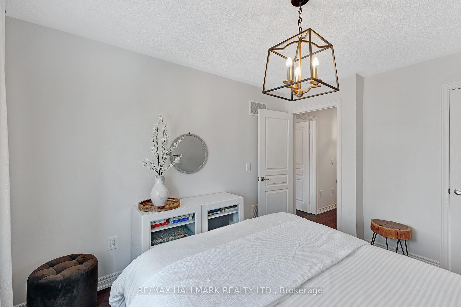17 Velia Court photo 30