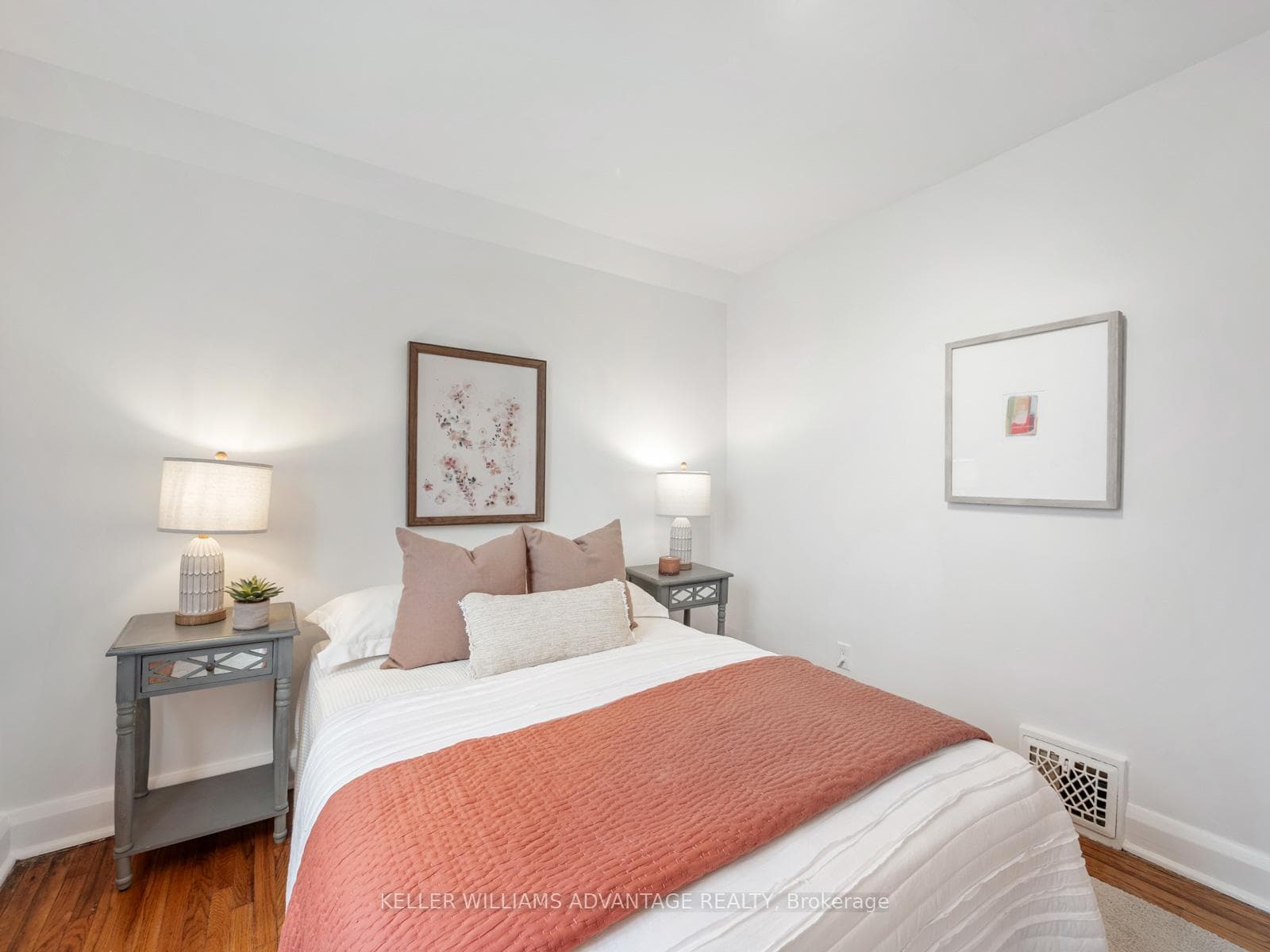 122 Woodfield Road photo 18