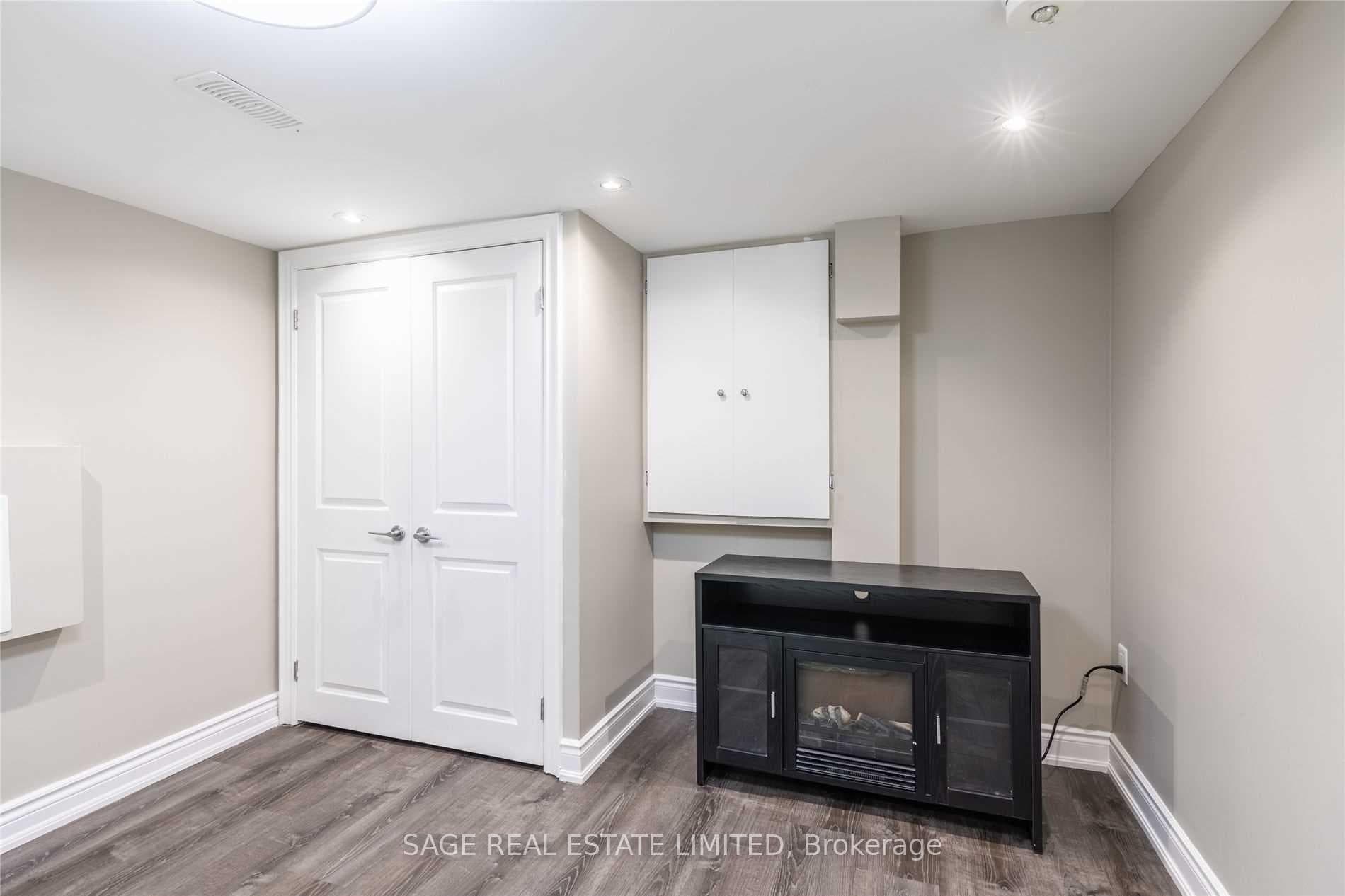 45 Marjory Avenue Unit Bsmt photo 6