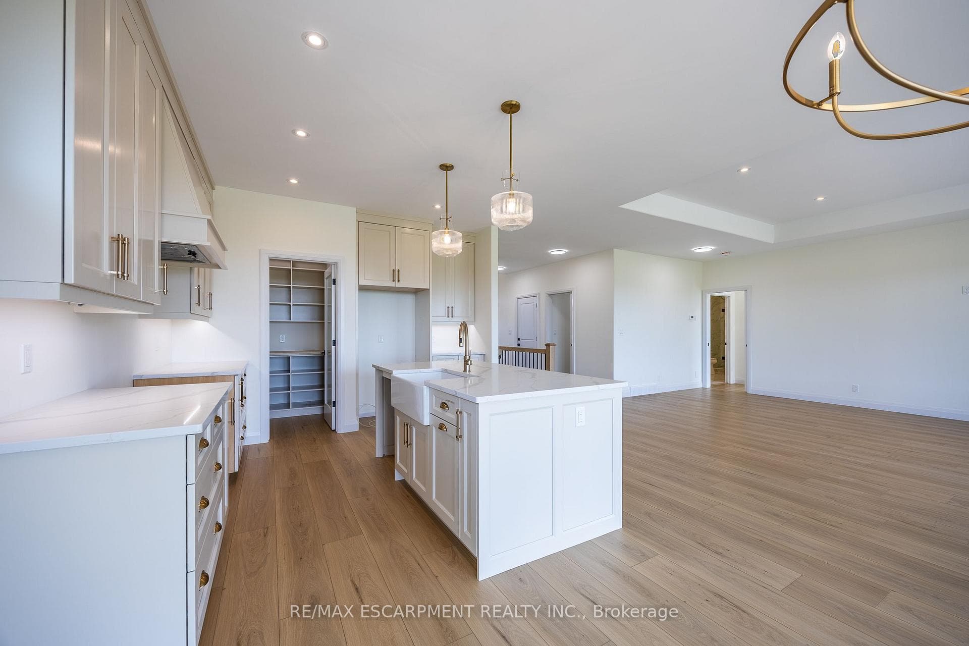 218 Schooner Drive Unit 31 photo 16