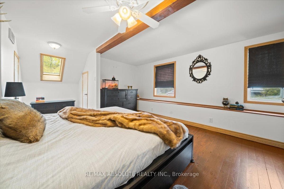 4035 DONNELLY Drive photo 25