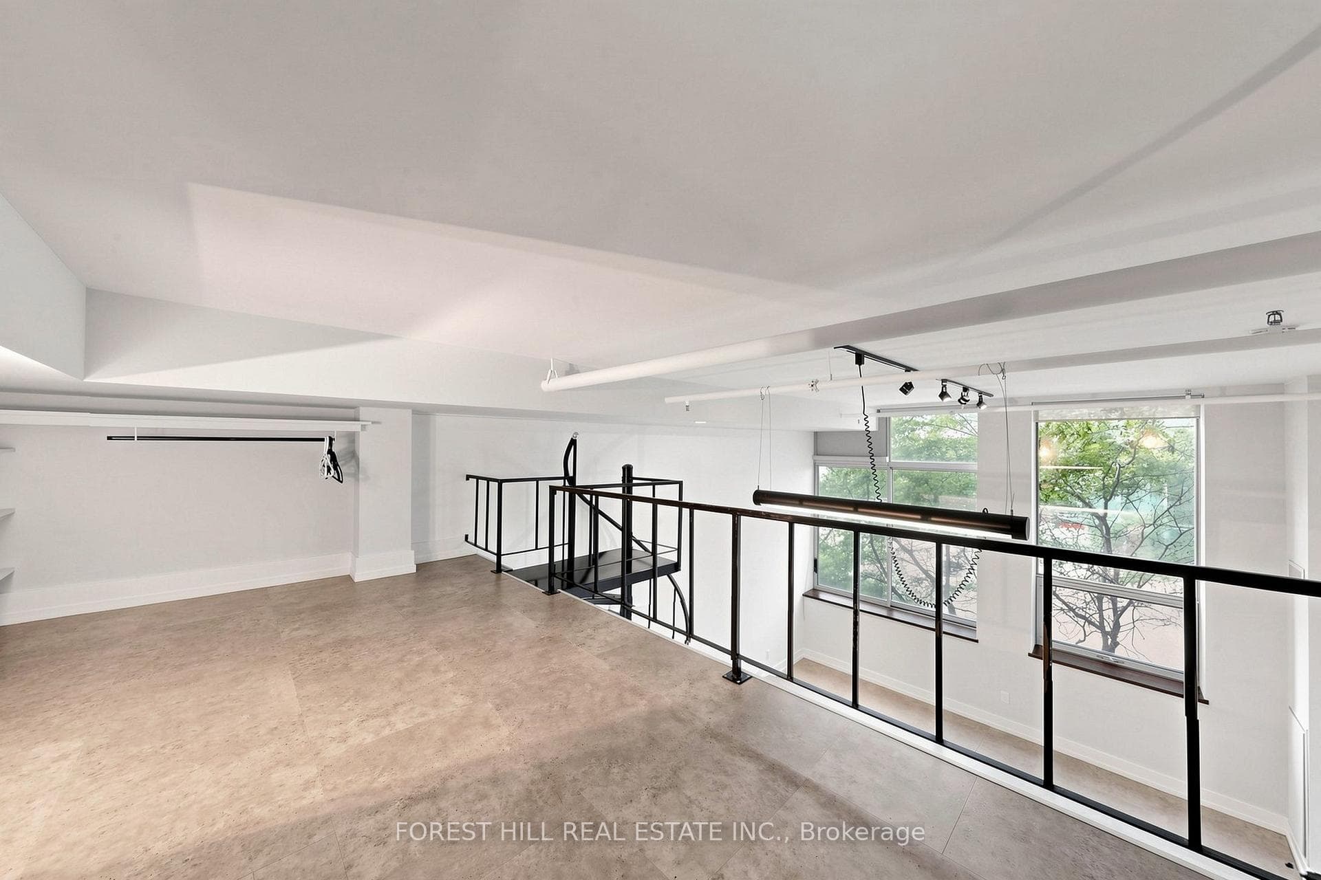 21 Nassau Street Unit 301 photo 26