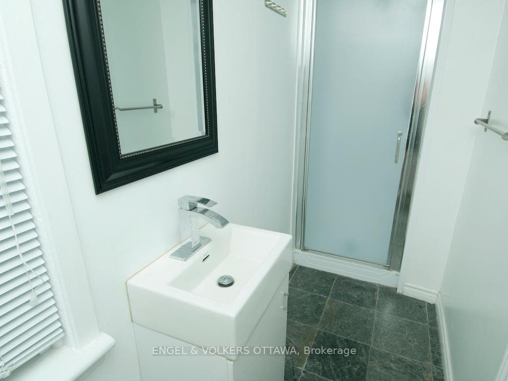 96 Waverley Street Unit 1 photo 16