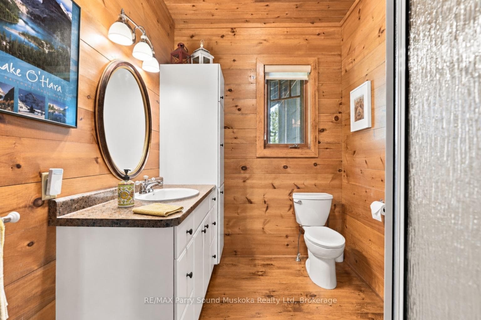 43 15C Island photo 9