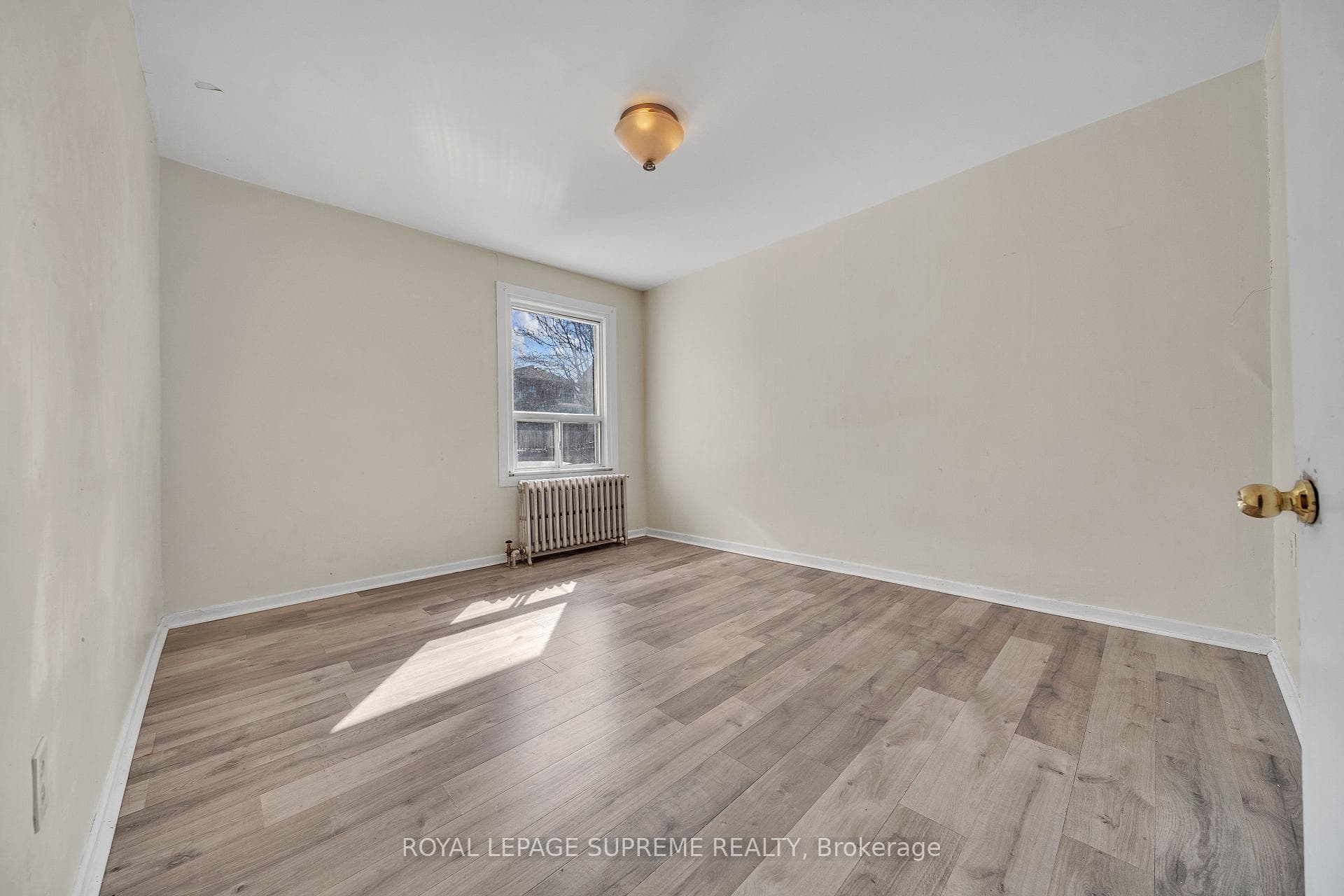 9 Rusholme Park Crescent photo 19