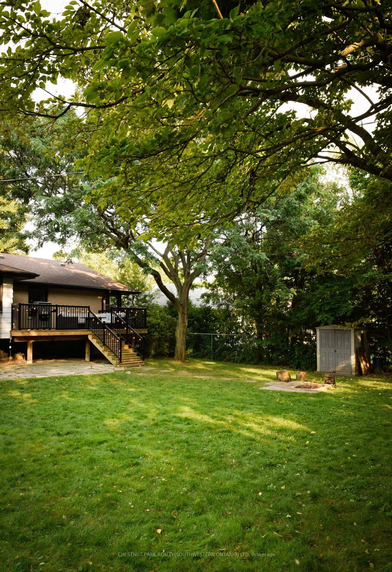 757 Westmount Road photo 47