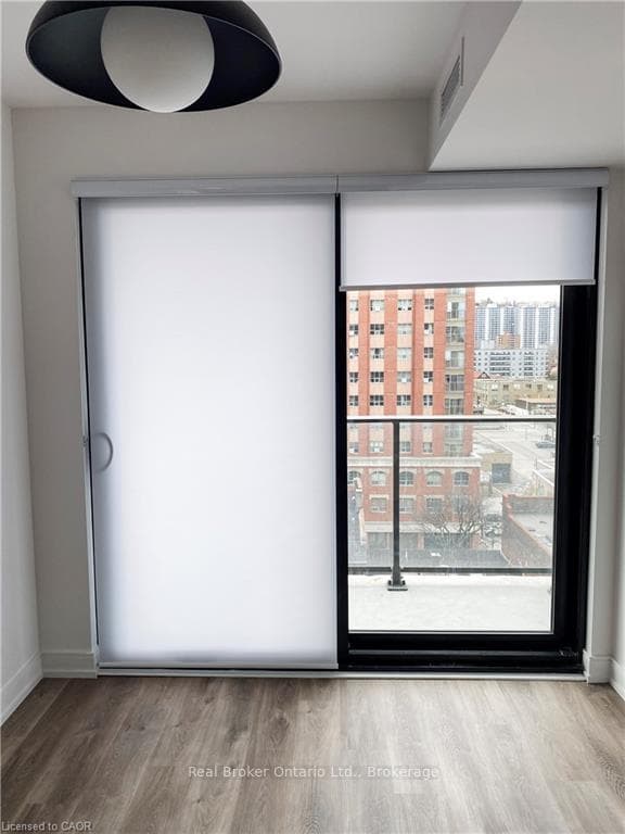 1 Jarvis Street Unit 905 photo 17