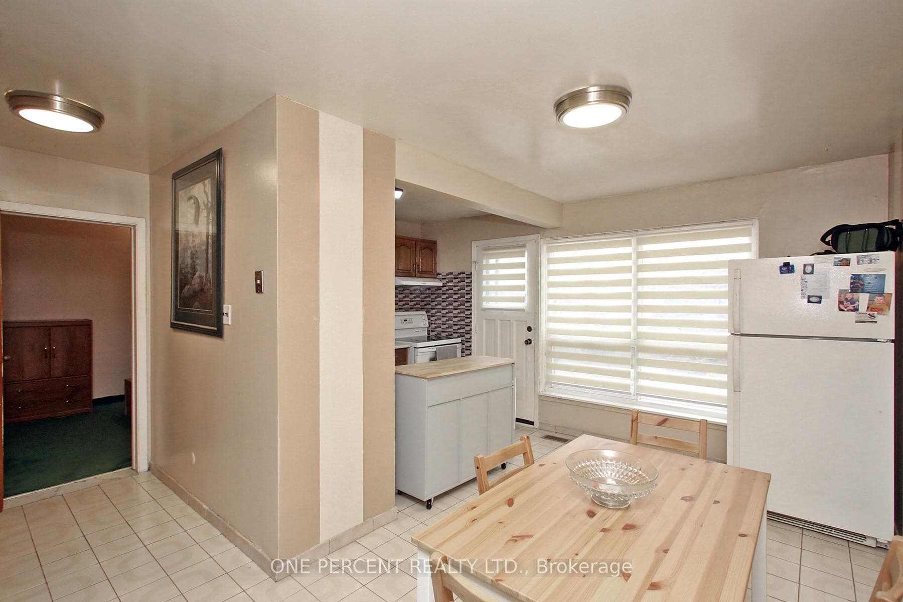 3074 Merritt Avenue photo 12