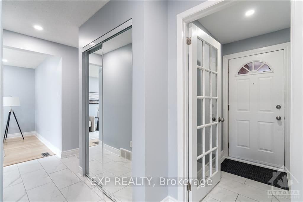 3105 UPLANDS Drive photo 3