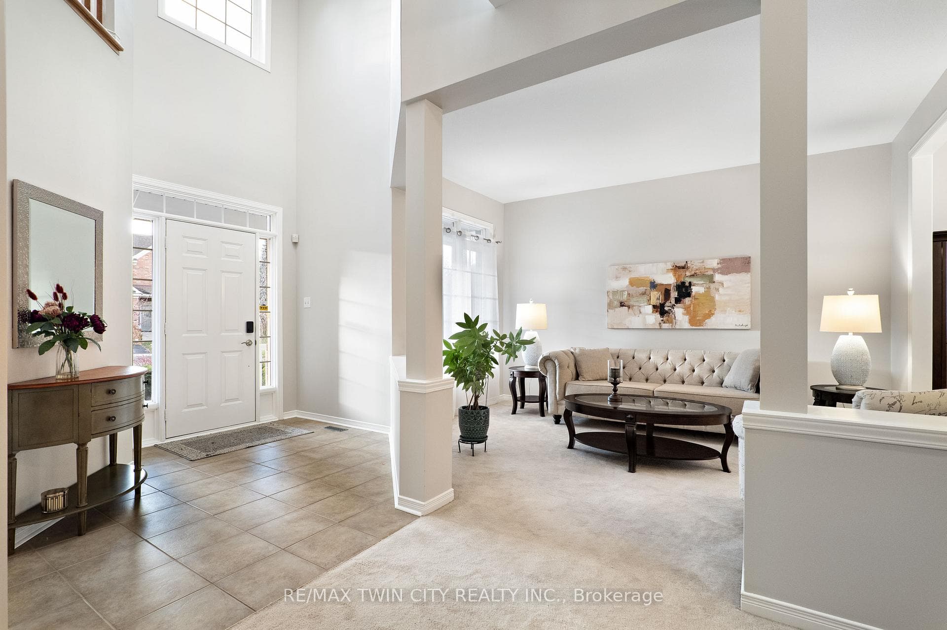 224 Ridgemere Court photo 6