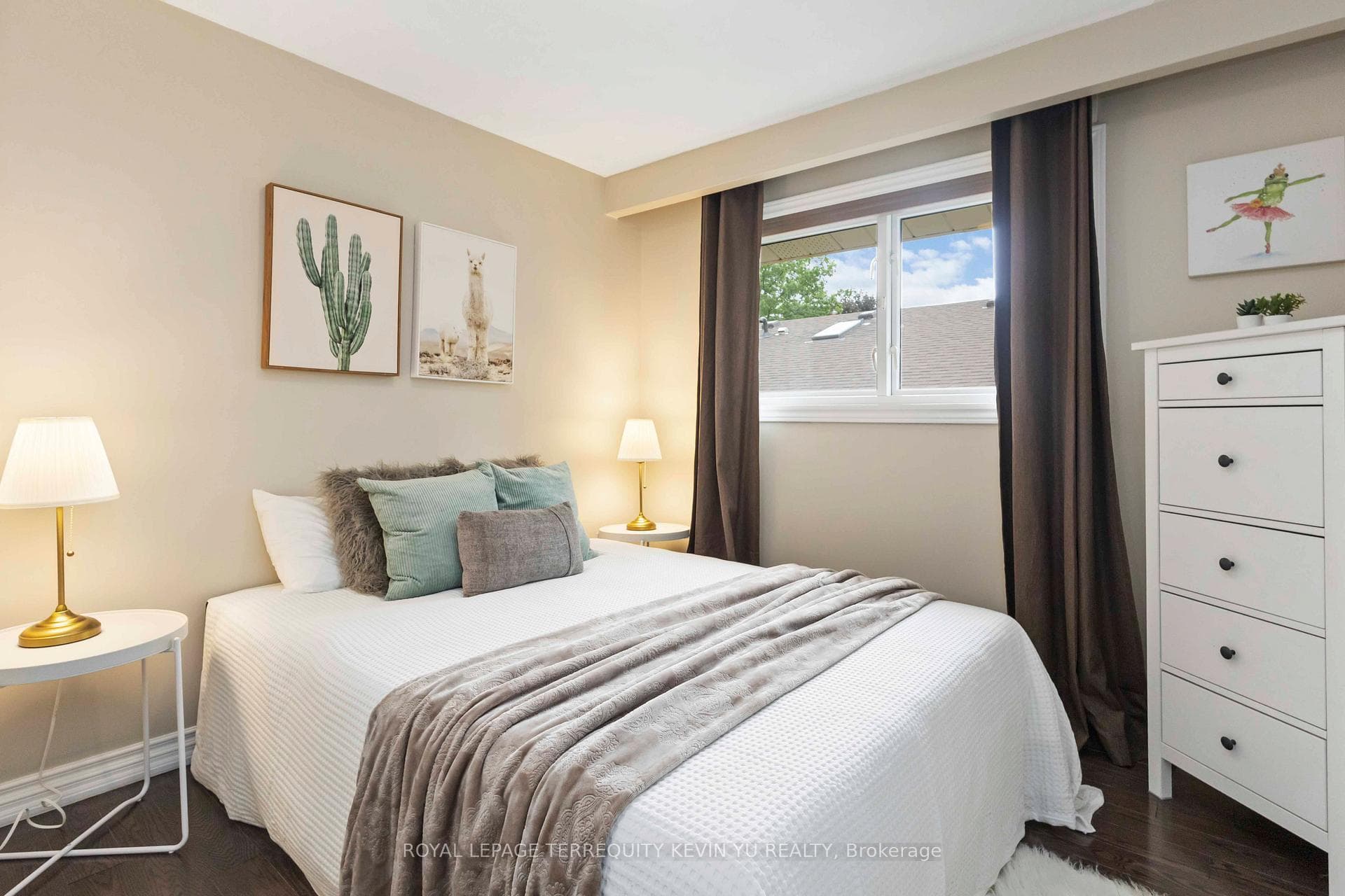 34 Janellan Terrace photo 12