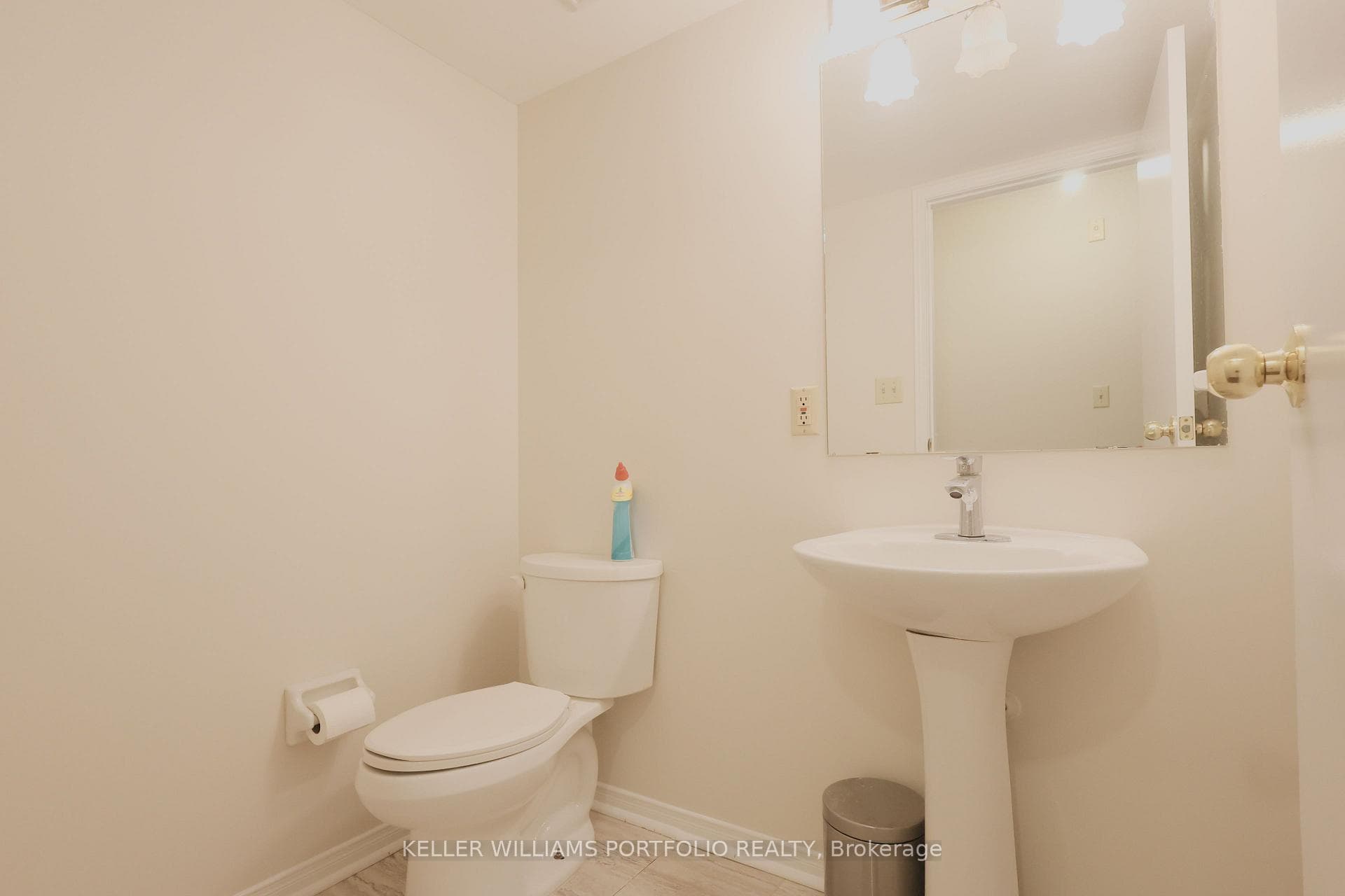 75 Weldrick Road Unit #733 photo 5