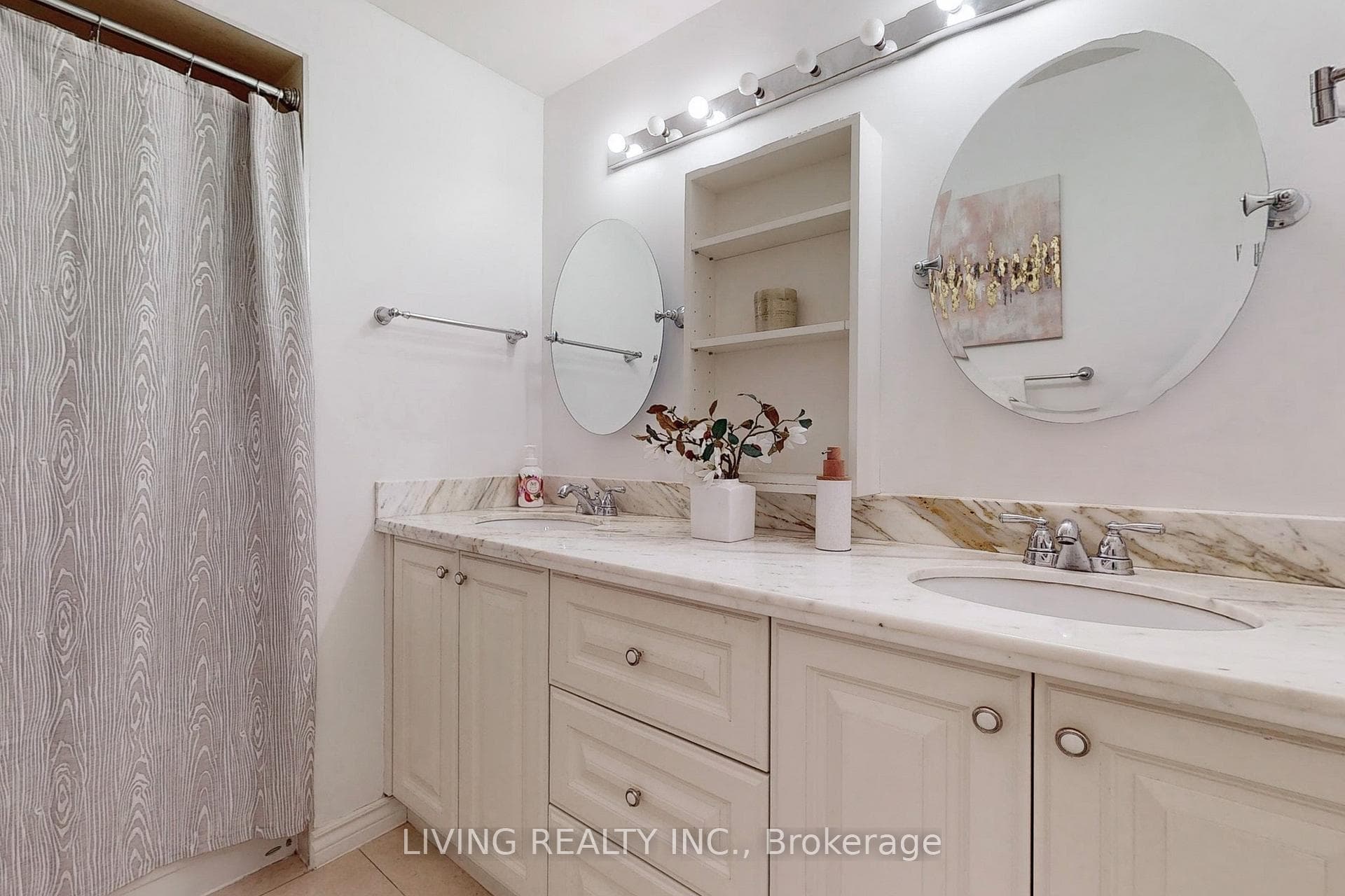 67 Stately Way photo 34