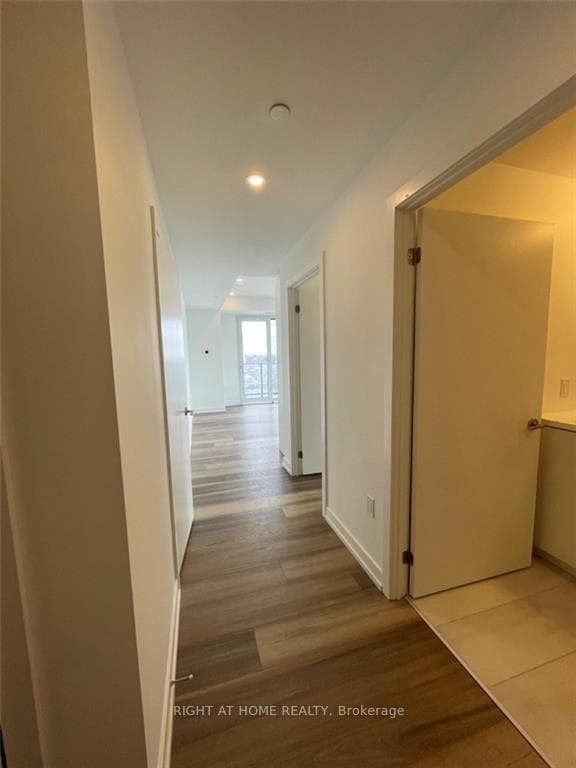 15 Wellington Street Unit 2006 photo 3