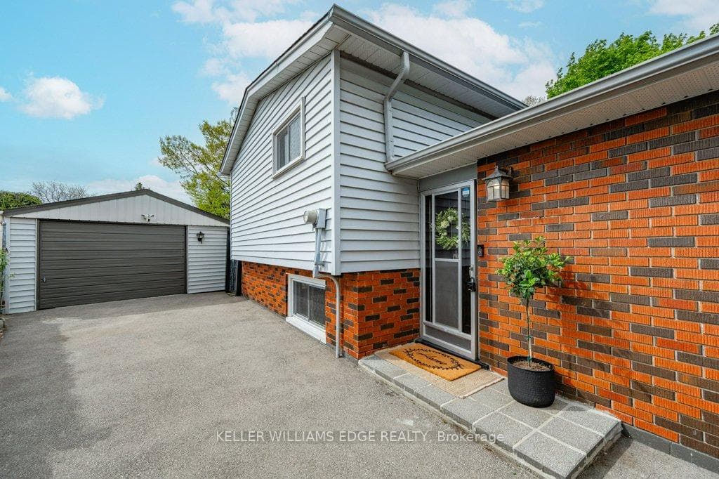9 Bala Place photo 3