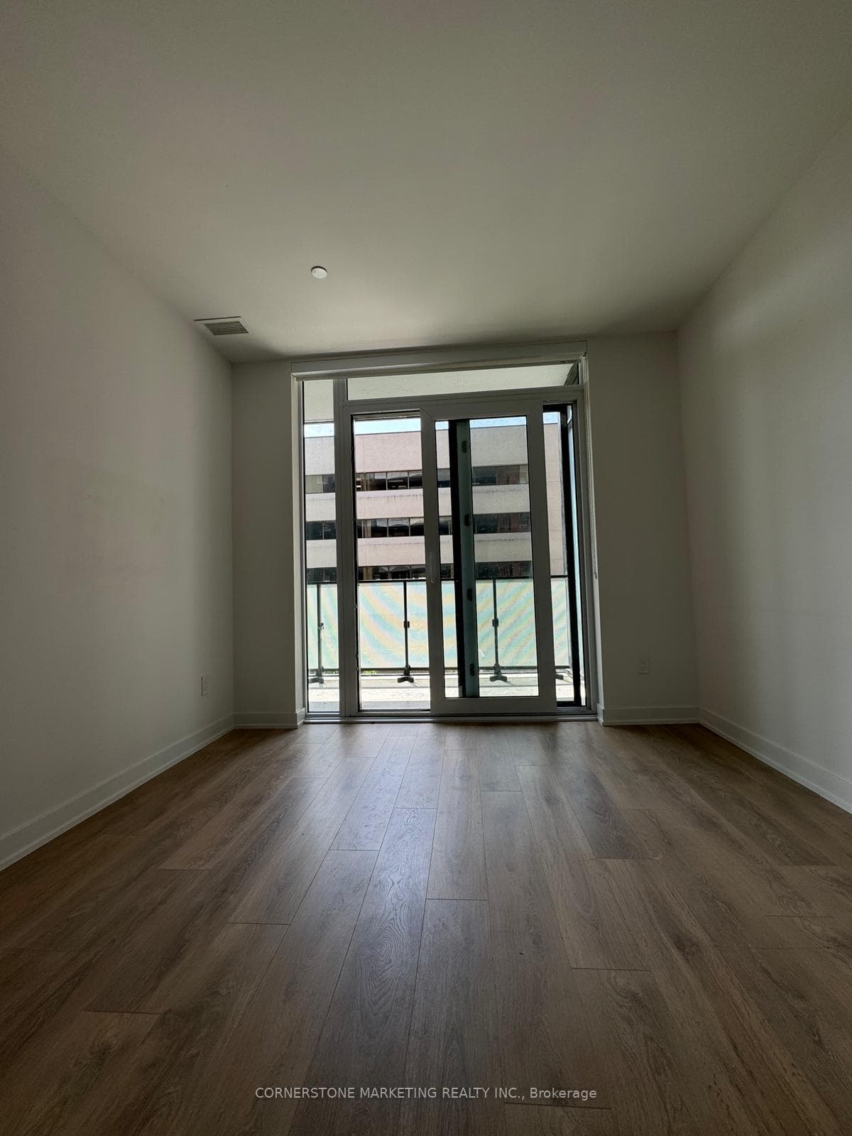 8 Tippett Road Unit 211 photo 6