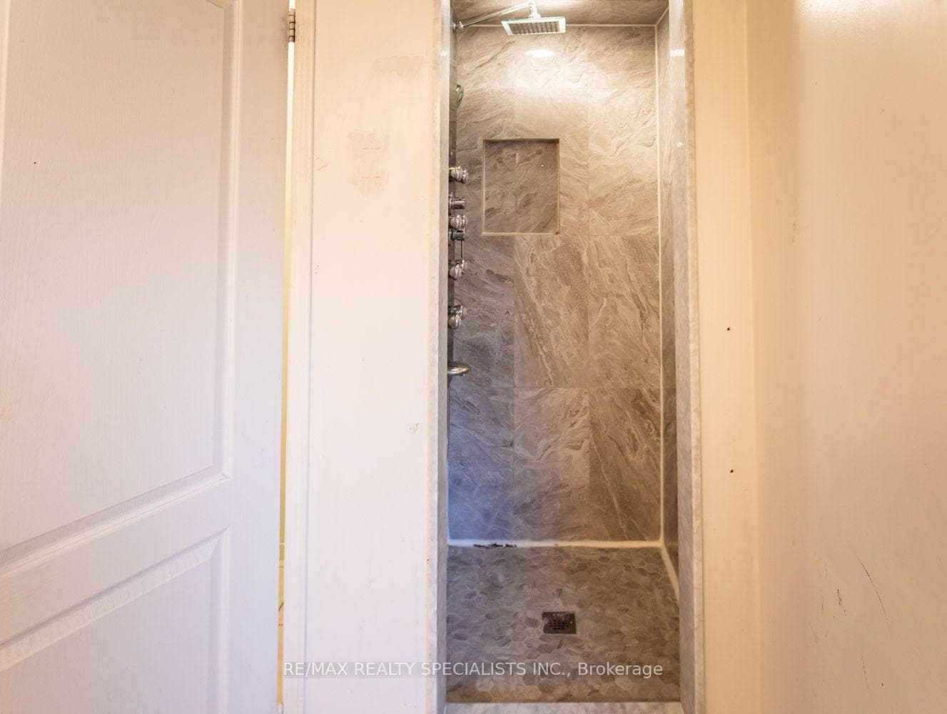 10 Split Maple Lane photo 36