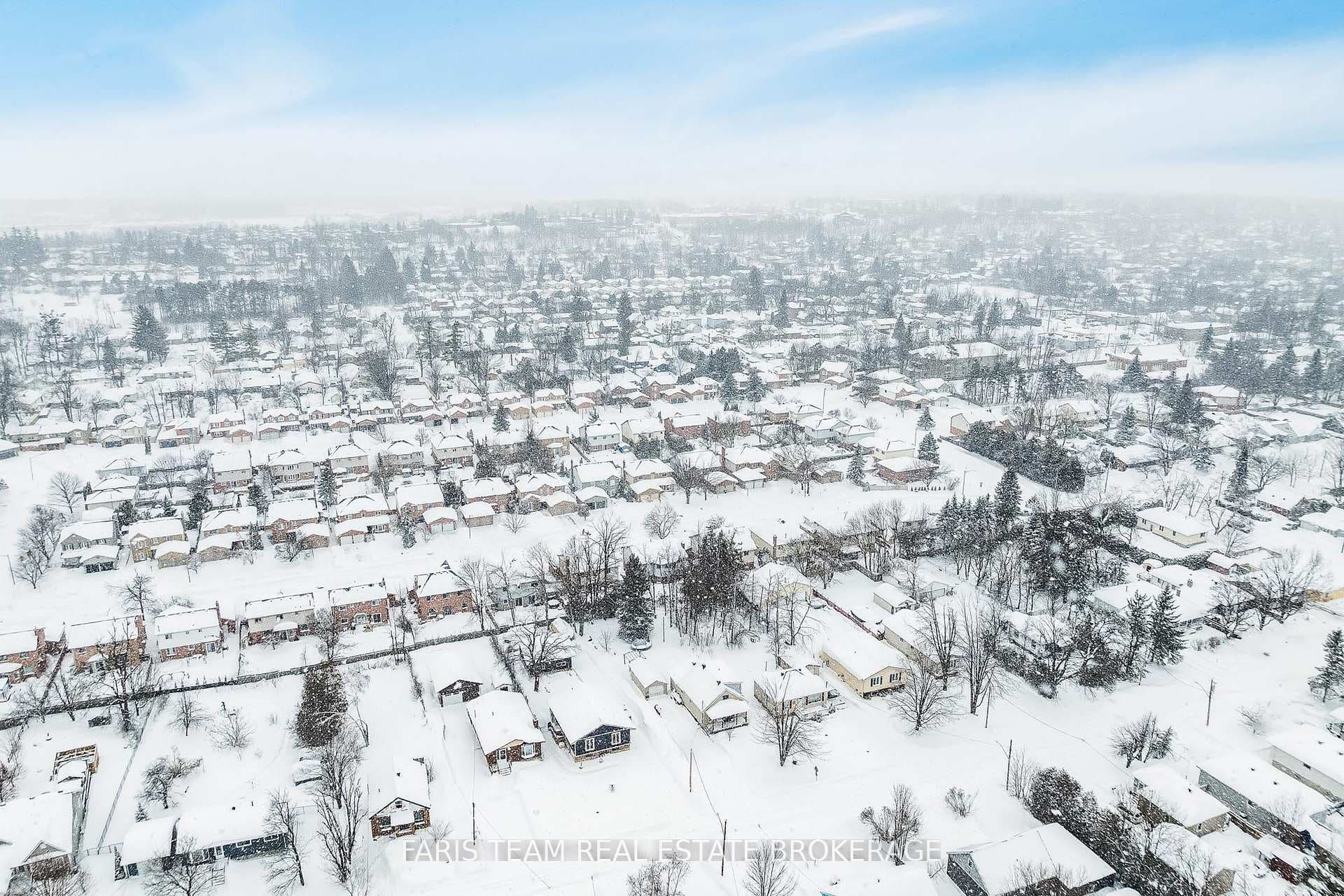 363 Grenville Avenue photo 45