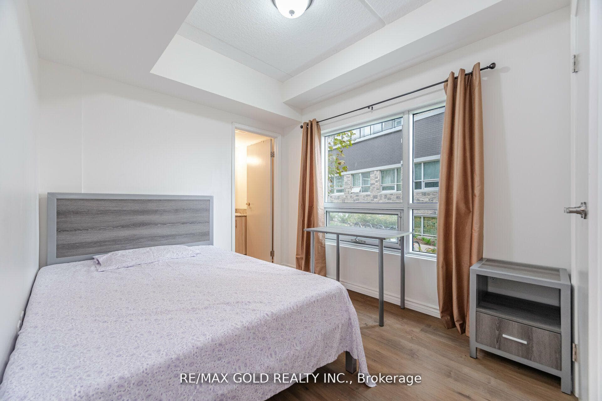 275 Larch Street Unit H101 photo 16