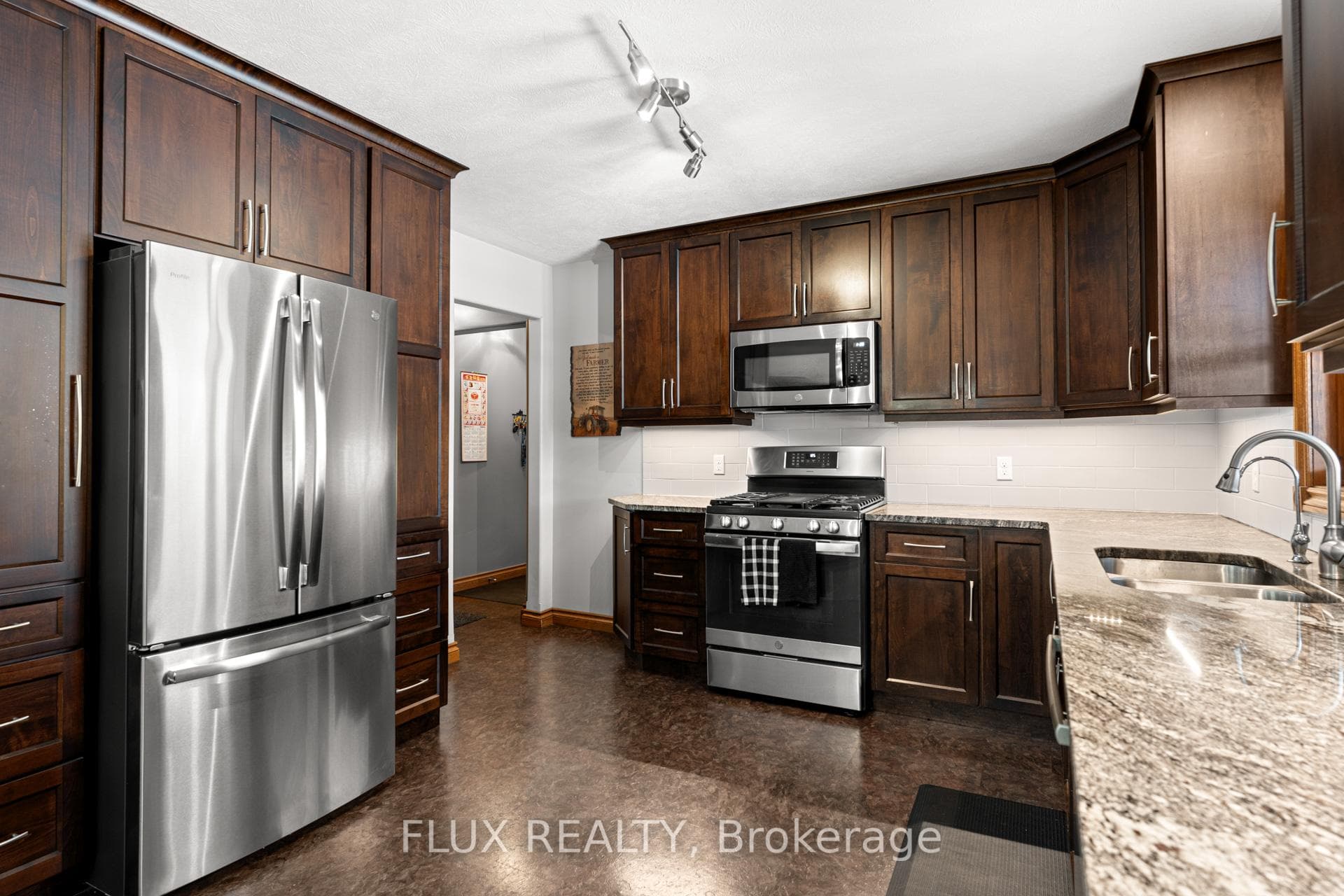 145292 Potters Road photo 17