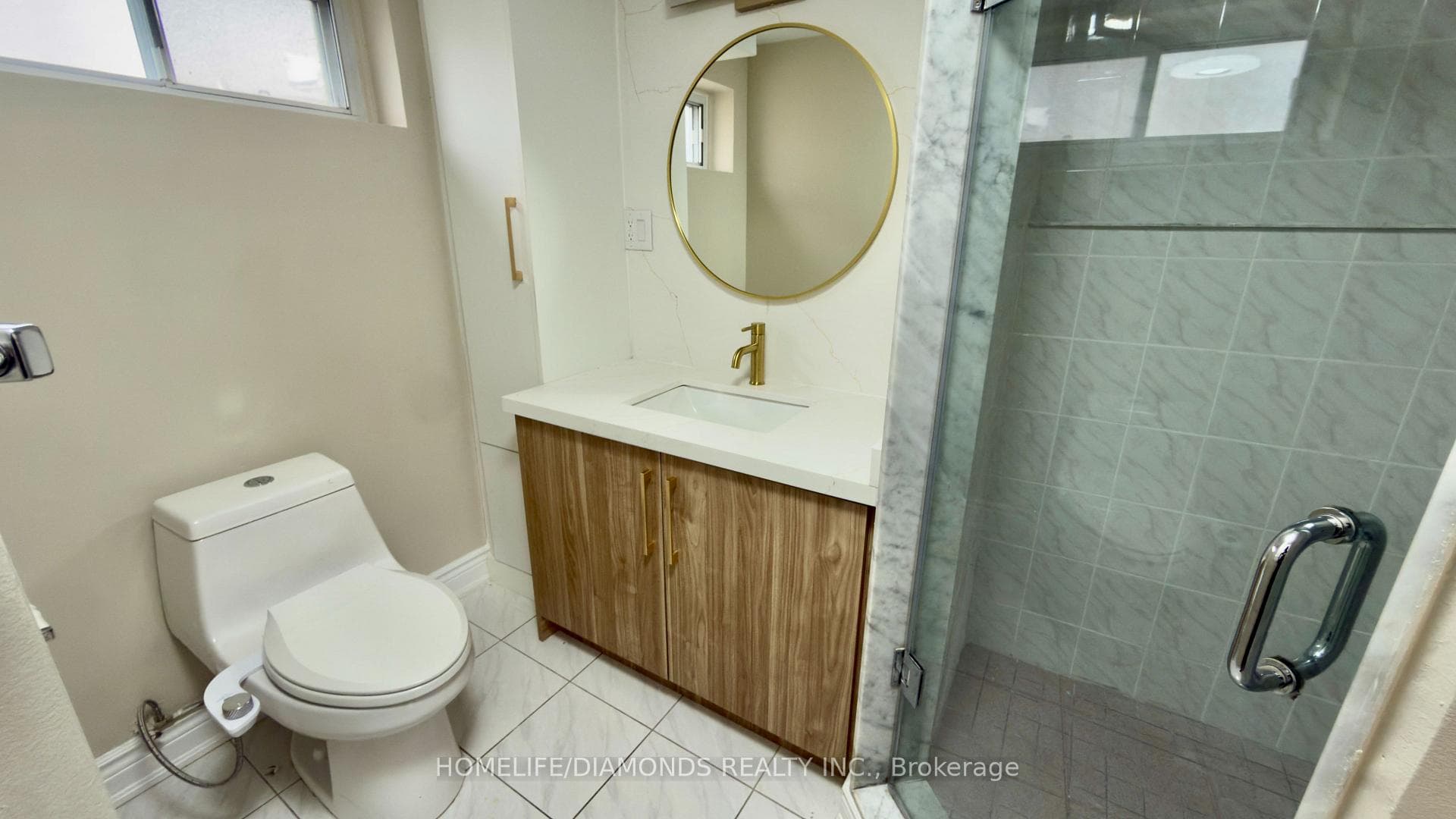 15 ATHLONE Avenue photo 14