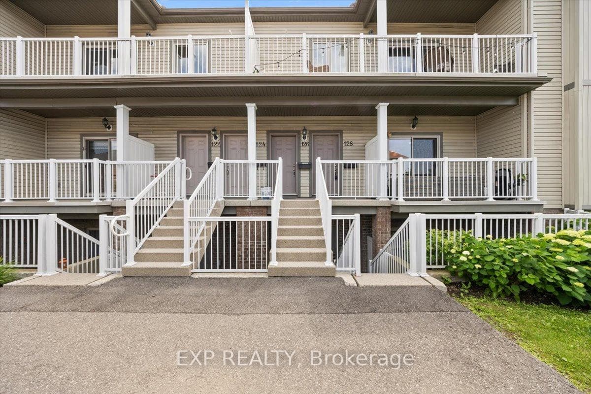 128 Sternes Private photo 2