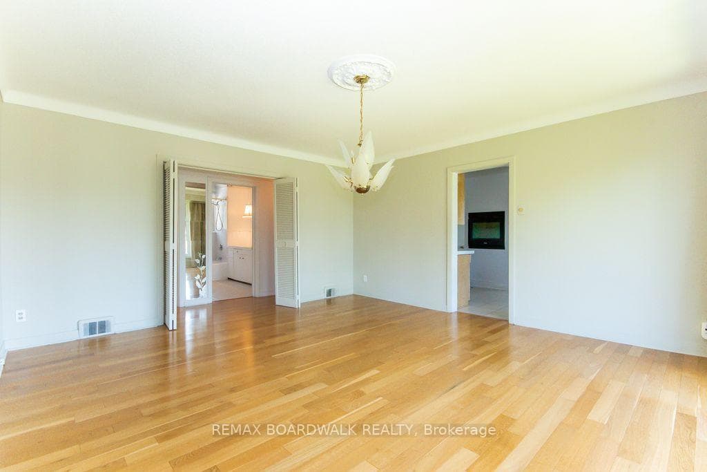 3654 Navan Road photo 13