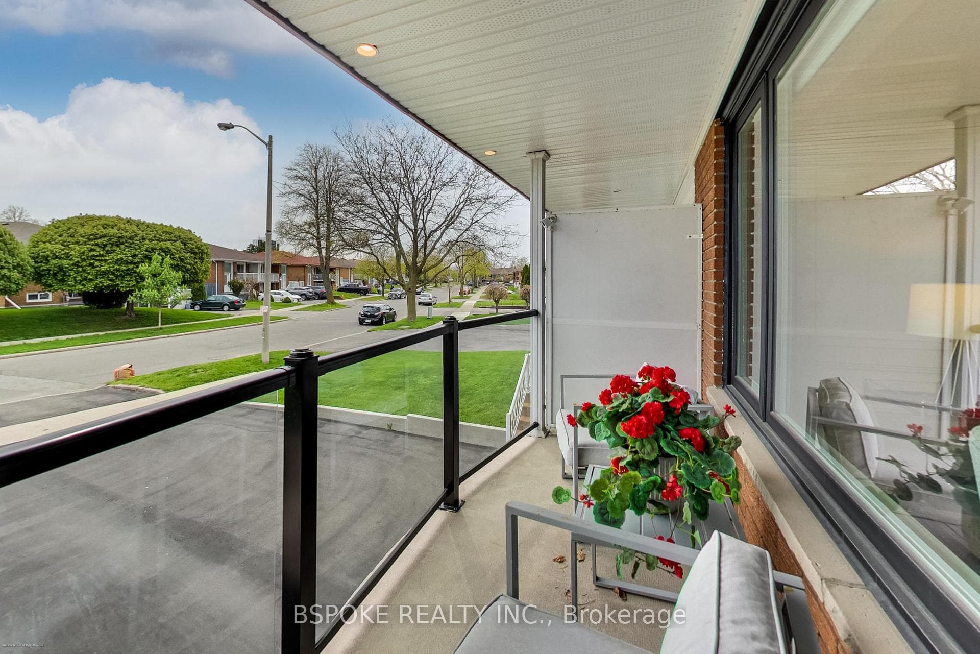288 Pellatt Avenue photo 4
