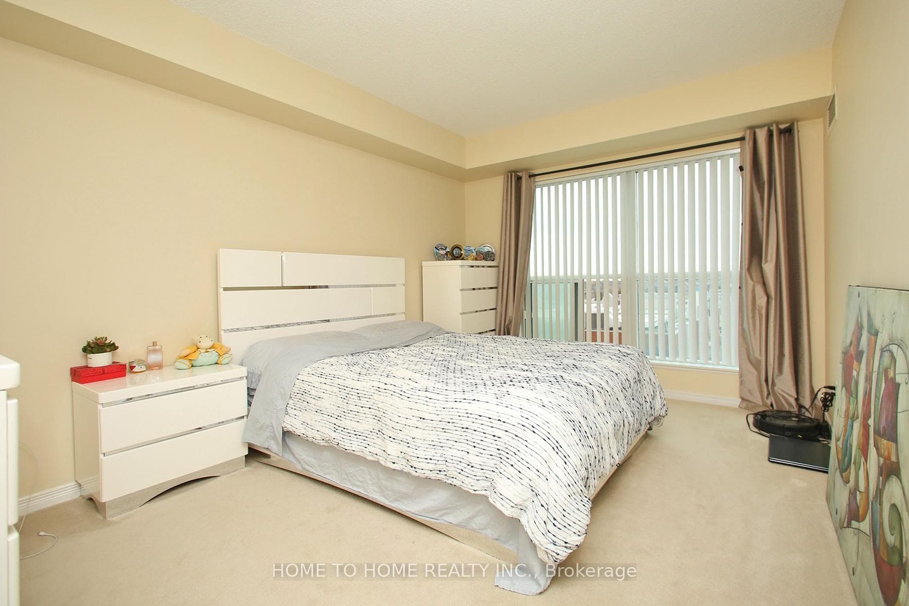 185 Oneida Crescent Unit 705 photo 13