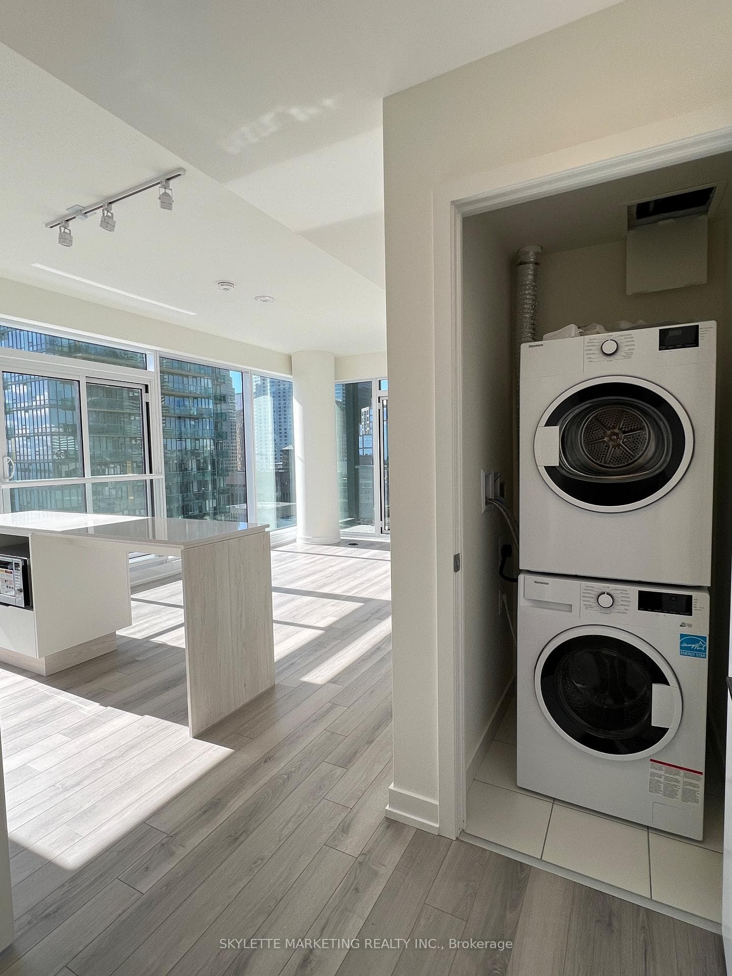 89 Church Street Unit 3208 photo 10