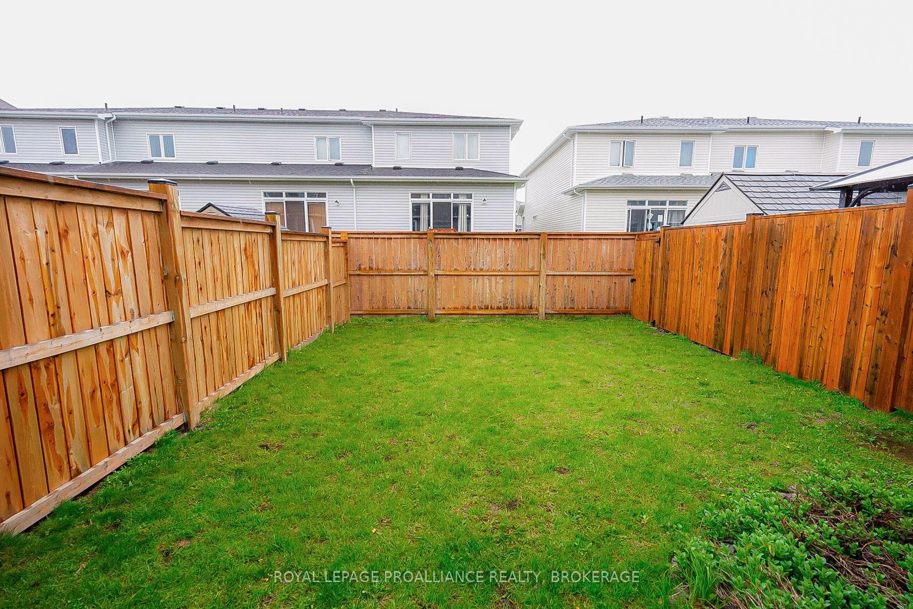 1341 TREMONT Drive photo 8