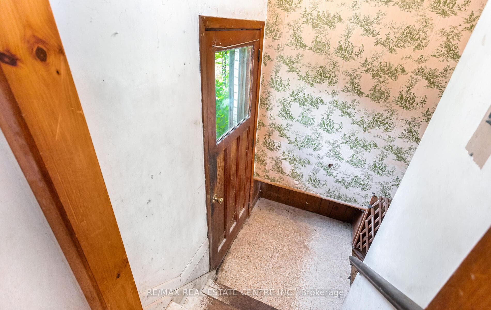 6 Stewarttown Road photo 28