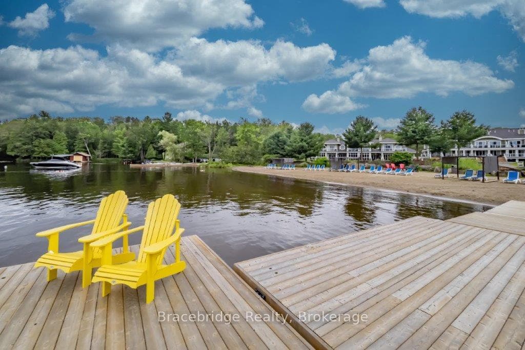 1869 Muskoka Rd 118 Highway Unit A201-D1 photo 25