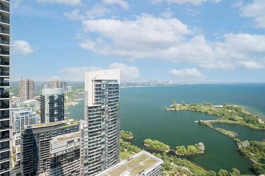 33 Shore Breeze Drive Unit 3805 photo 19