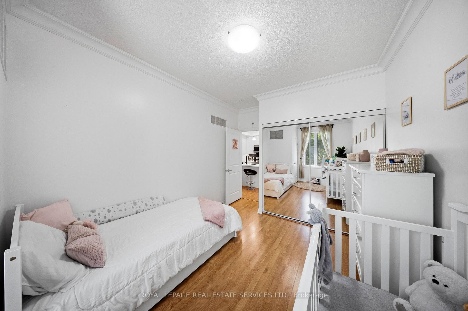 245 Dalesford Road Unit 114 photo 28