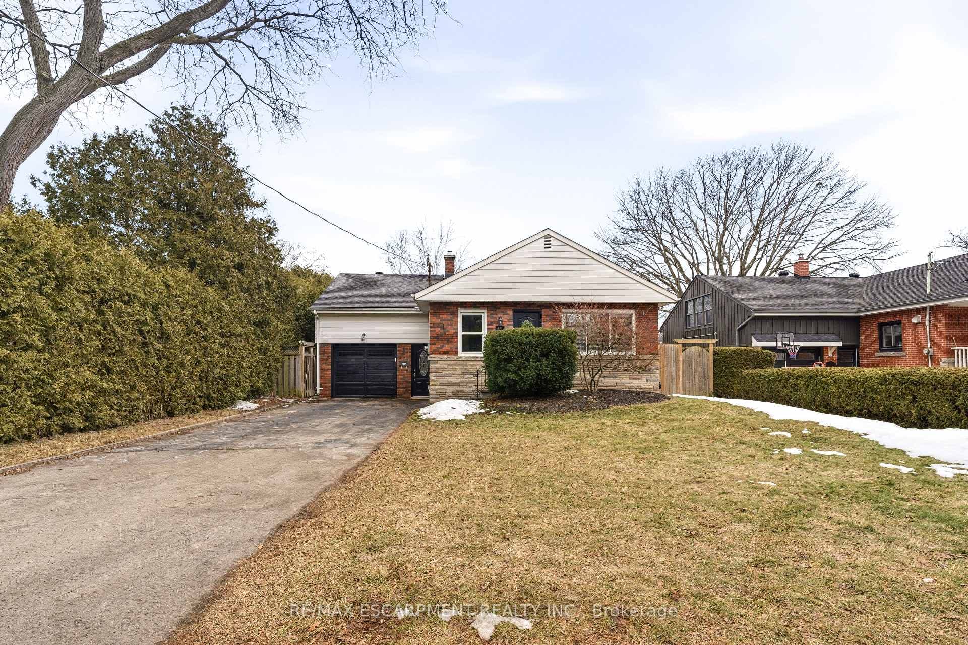 411 Pepper Drive photo 2