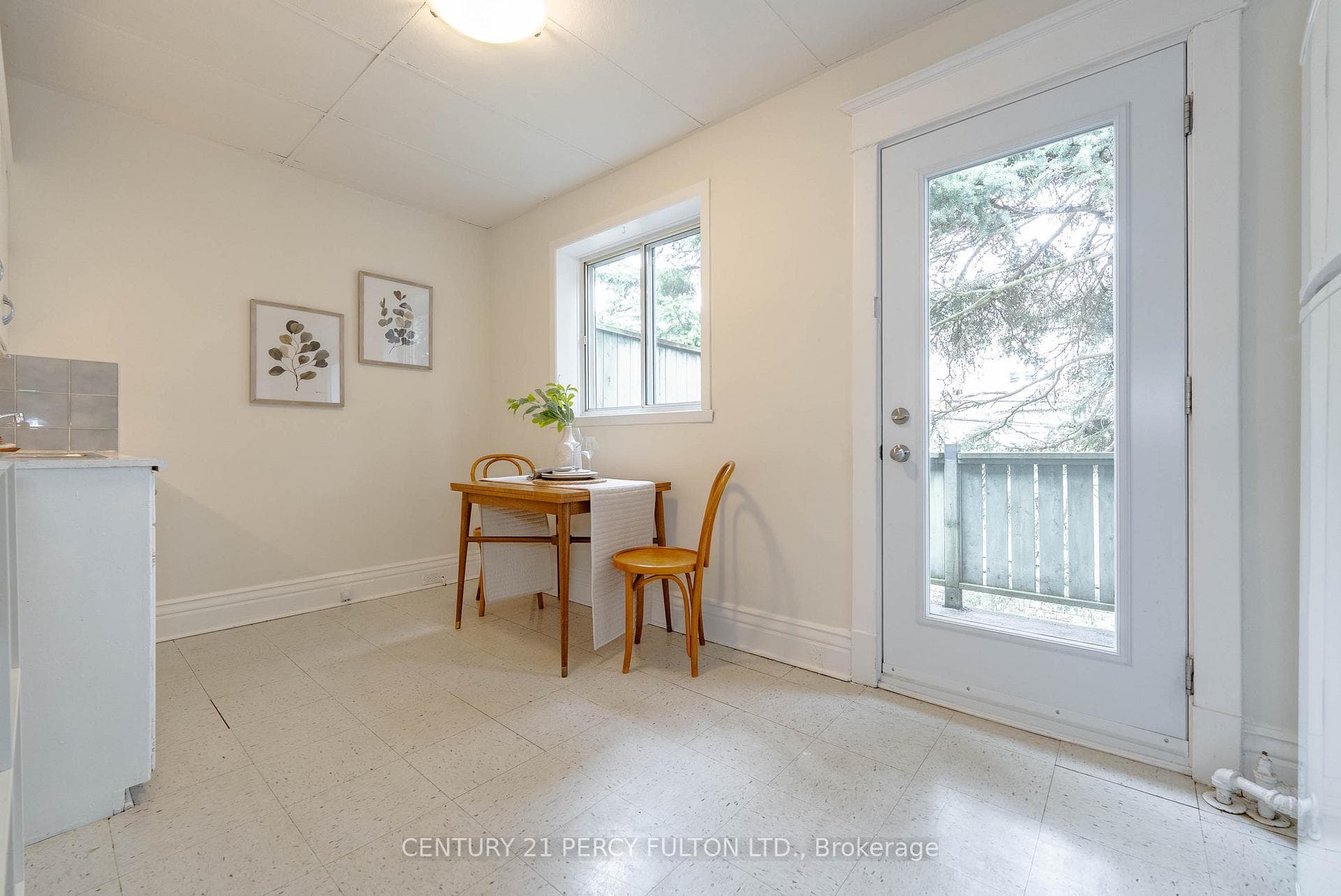 73 Wheeler Avenue photo 16