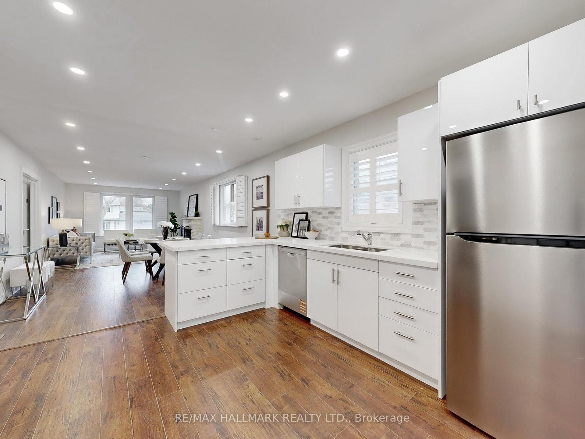 138 Armitage Drive photo 17