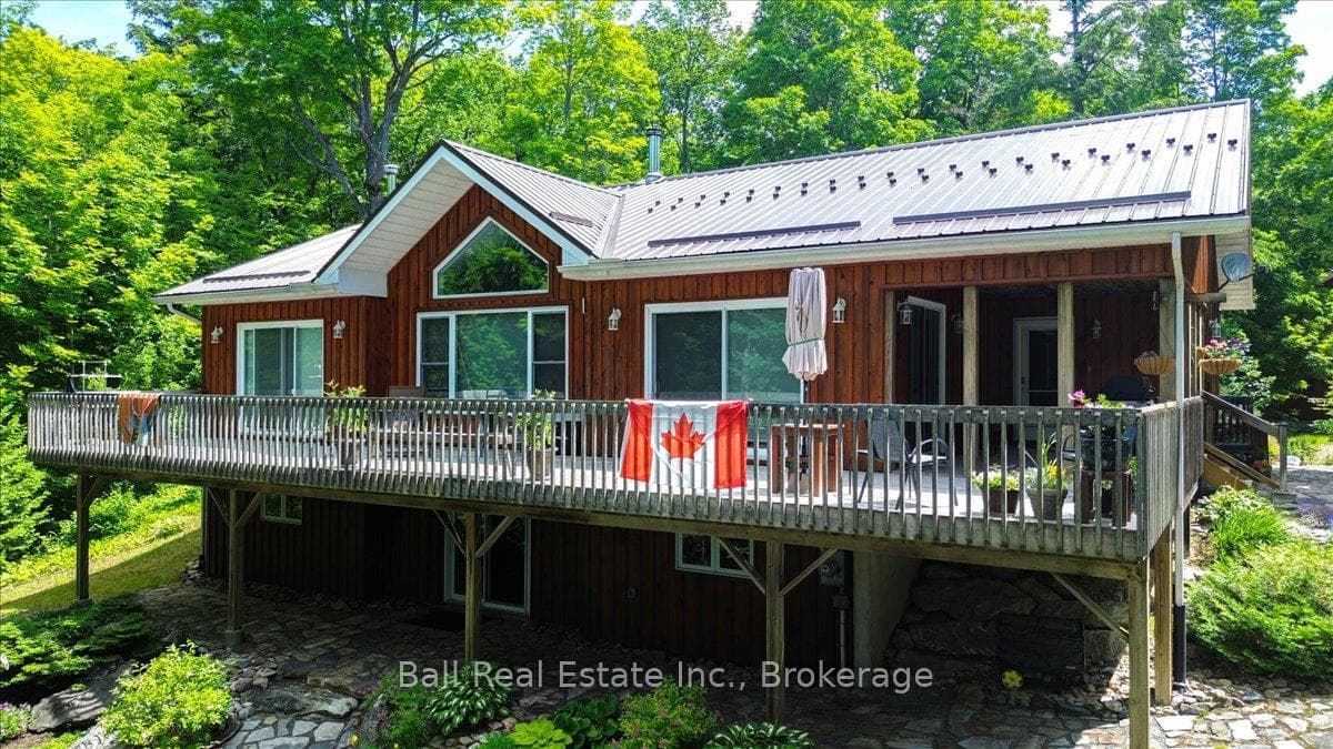 240 Stringer Drive photo 2