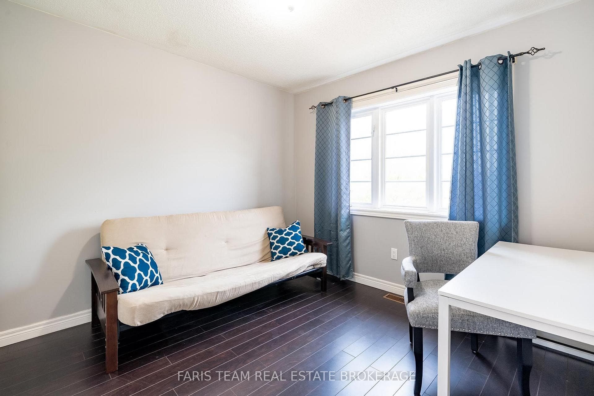 1244 Mary-Lou Street photo 18