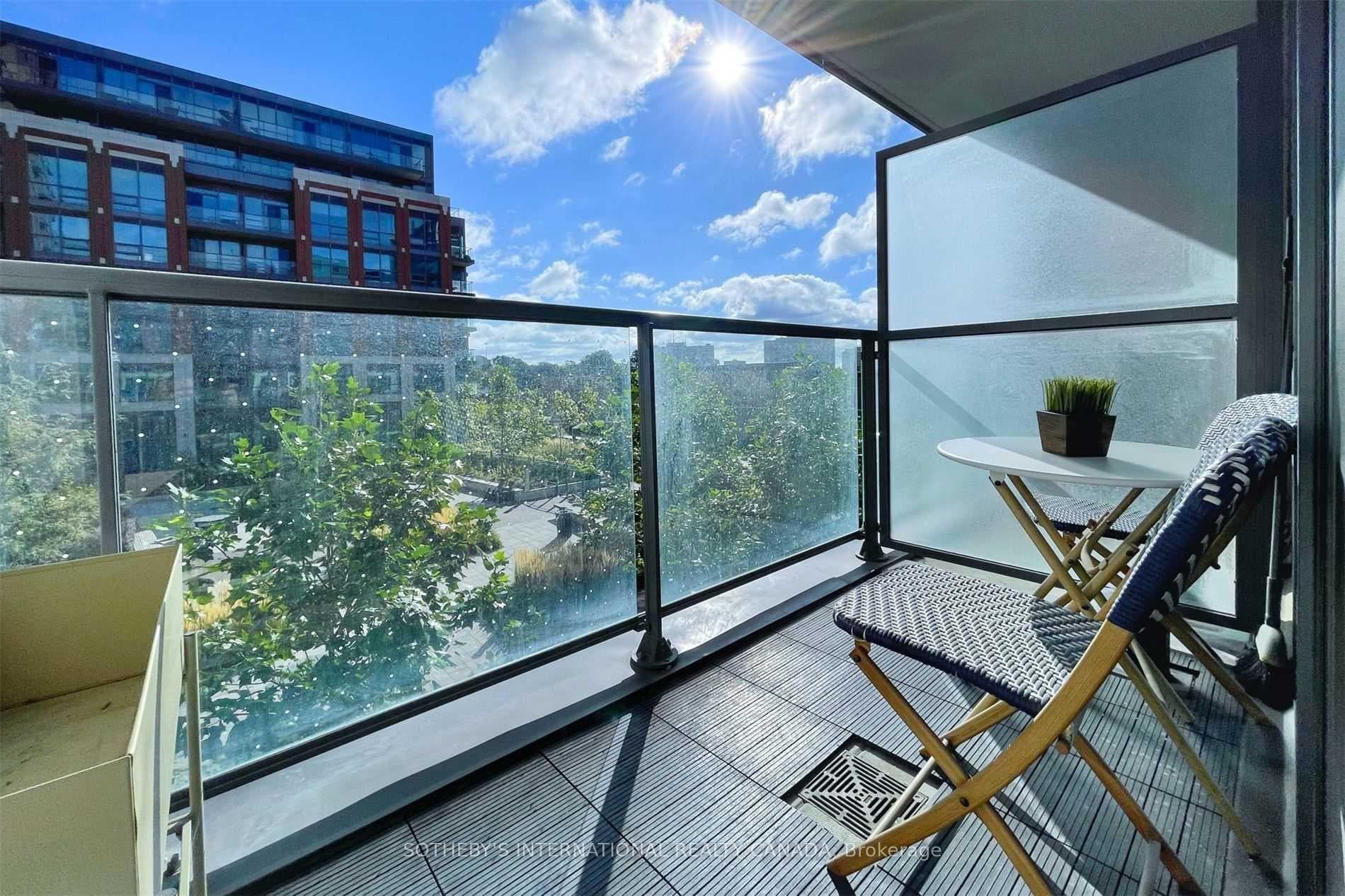31 Tippett Road Unit 258 photo 11