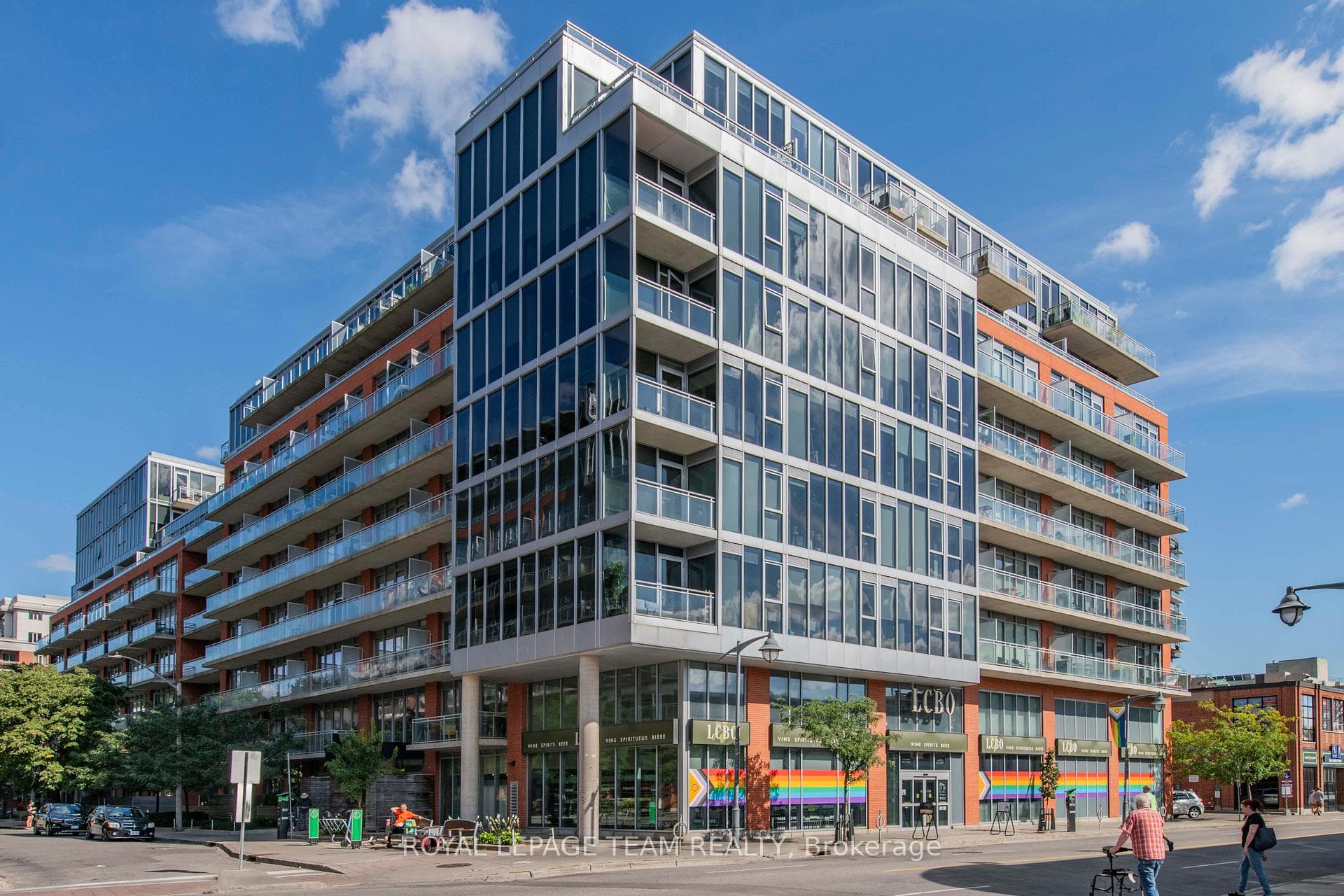 360 Mcleod Street Unit 717 photo 1