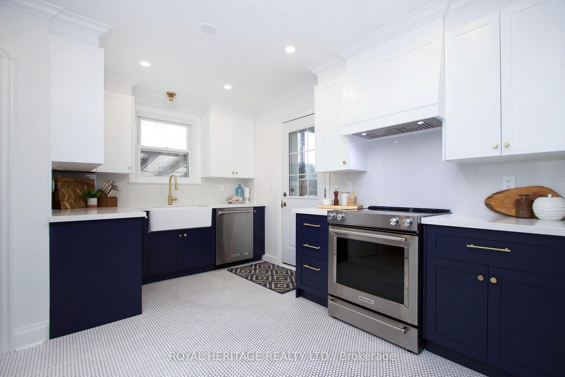 445 King Street photo 19