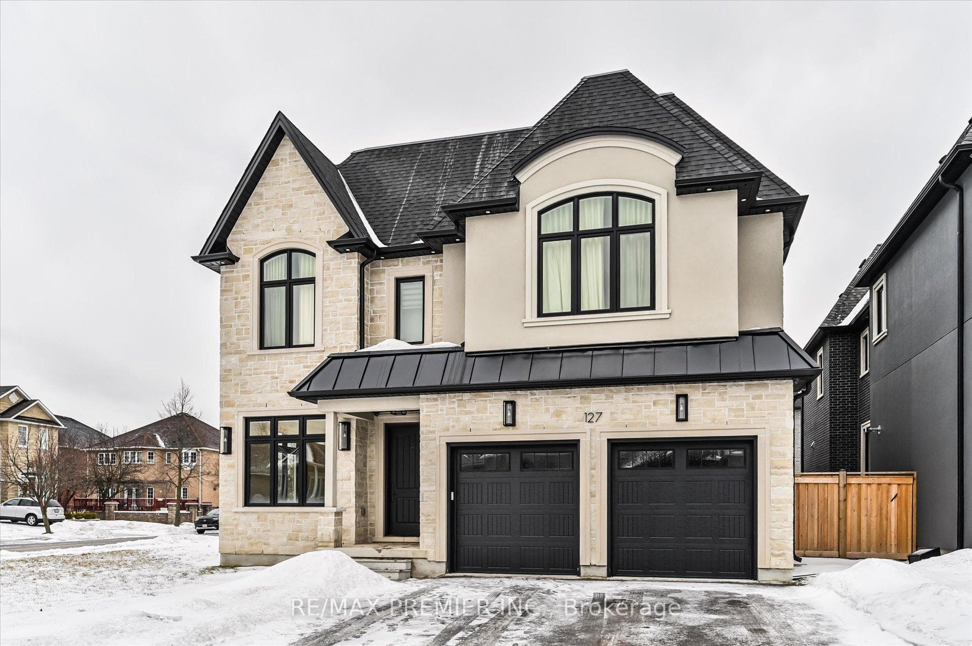 127 Carmela Avenue photo 2